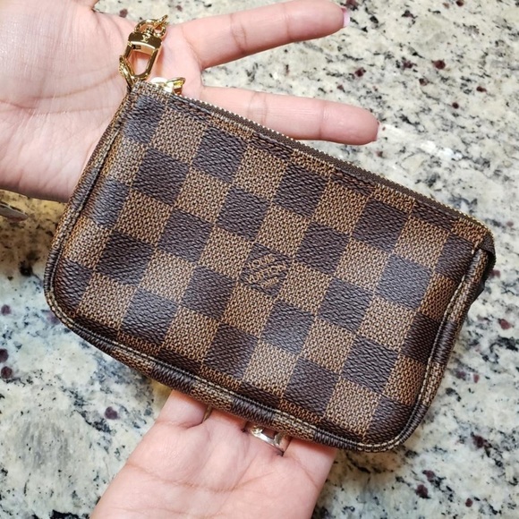 🎁 NEW Louis Vuitton Mini Pochette in Damier Ebene Made in France 🇫🇷 - Picture 4 of 12